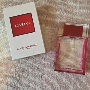 Carolina Herrera Chic Perfume